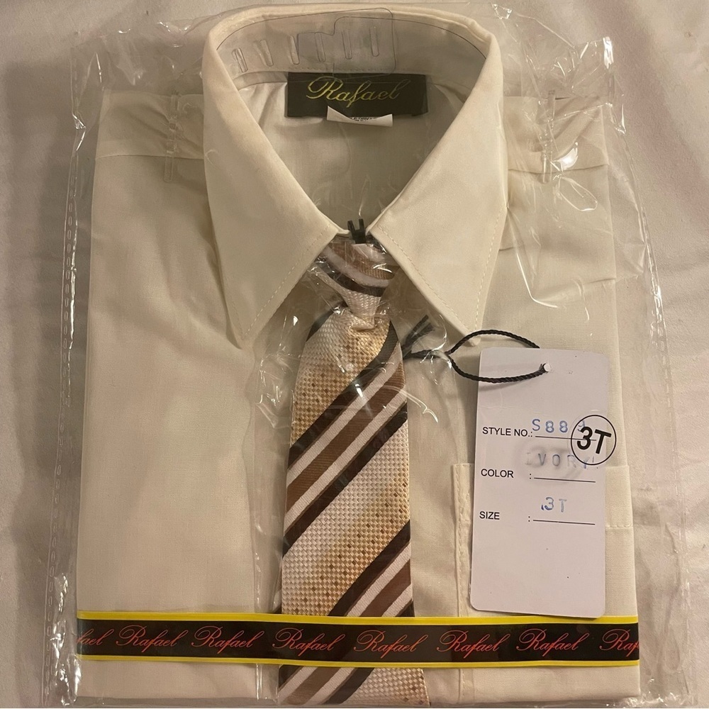NWT 3T Ivory Button Down Shirt with Clip on Tie